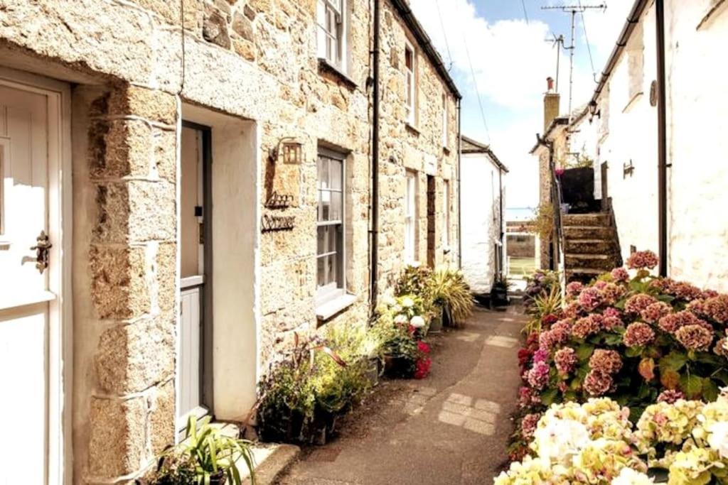 Abbey Cottage, Close To Mousehole Harbour Bagian luar foto